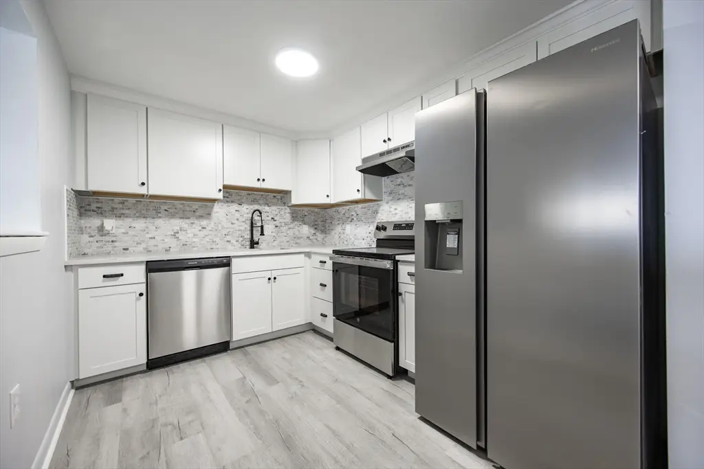 26 Williamsburg Ct #4, Shrewsbury, MA 01545 - #1