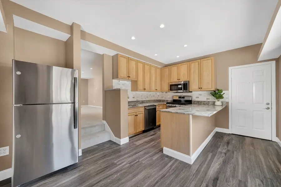 39 Neillian St #39, Bedford, MA 01730 - #3