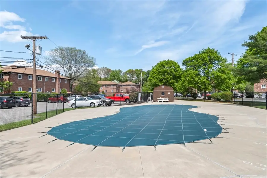 28 Westgate Rd #3, Chestnut Hill, MA 02467 - #3