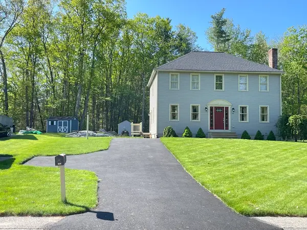 102 Maria Ave, Southbridge, MA 01550