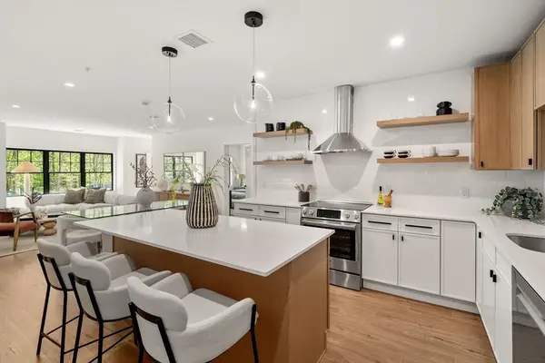 20 Audubon Way #408, Canton, MA 02021