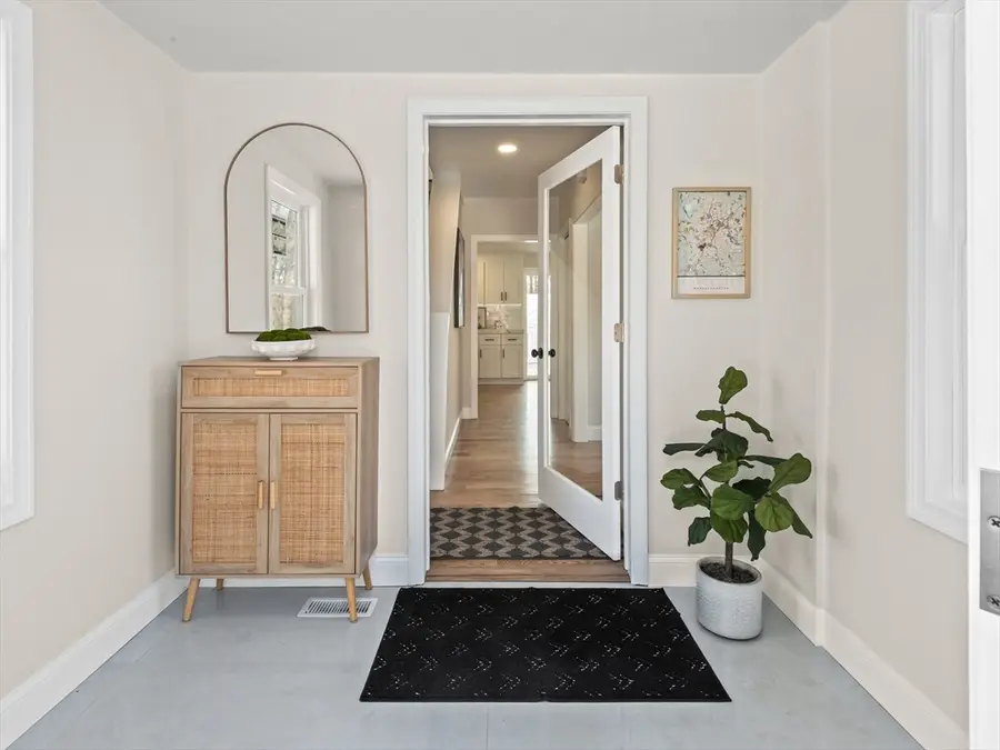 122 Copperfield Rd, Worcester, MA 01602 - #3