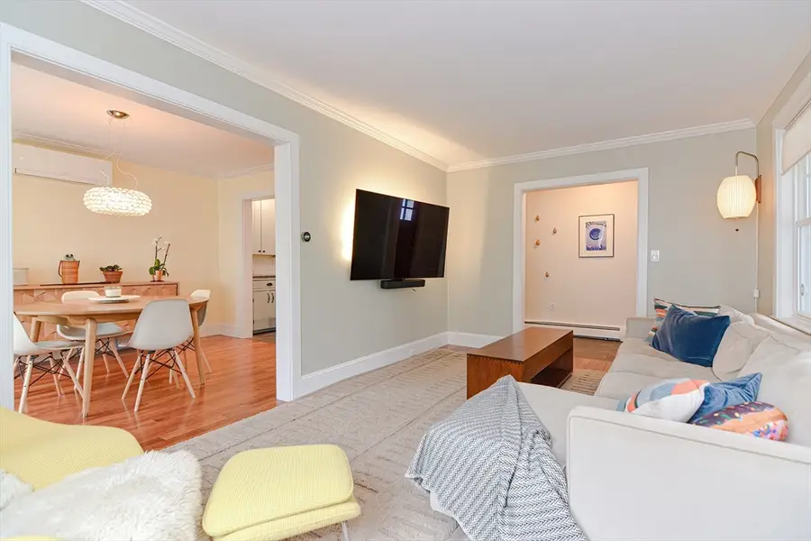 8 Damien Rd, Wellesley, MA 02481 - #3