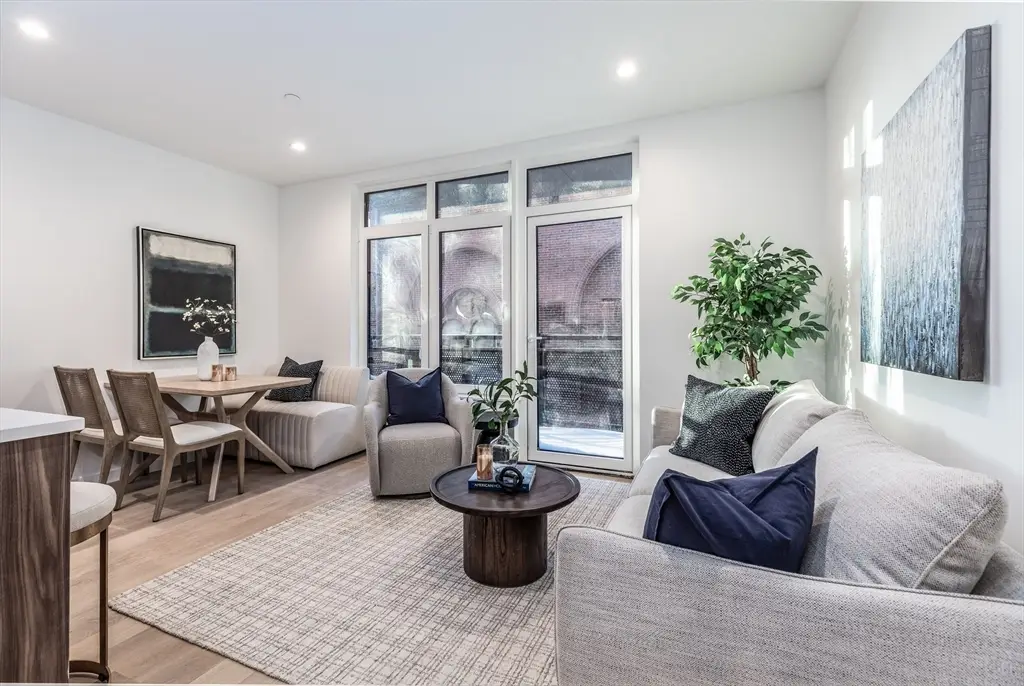 1395 Washington Street #403, Boston, MA 02118 - #1