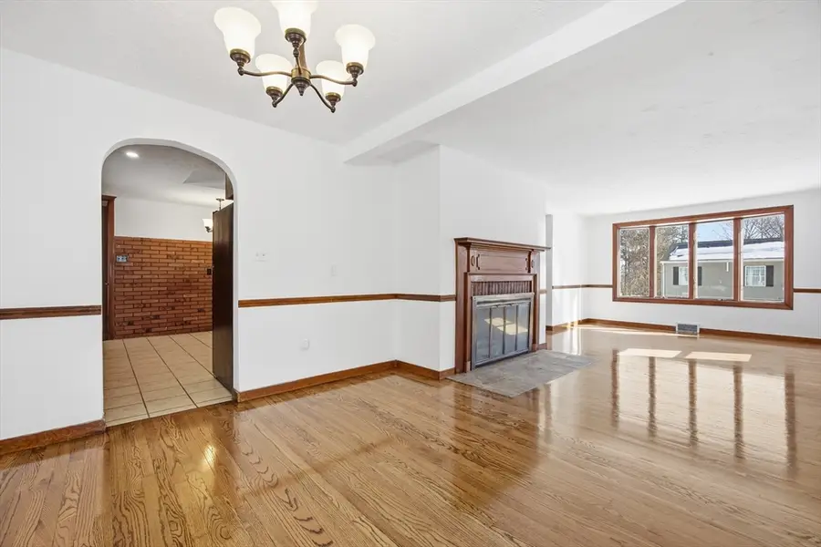 39 Bullard Ave, Worcester, MA 01605 - #2