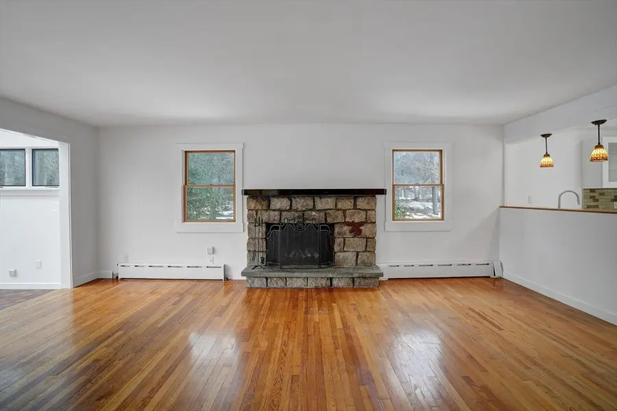 22 Oklahoma Ave, Tisbury, MA 02568 - #3