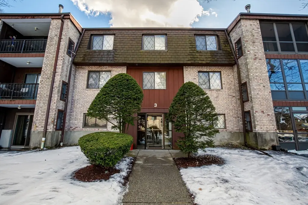 3 Greenbriar Dr #106, North Reading, MA 01864 - #1