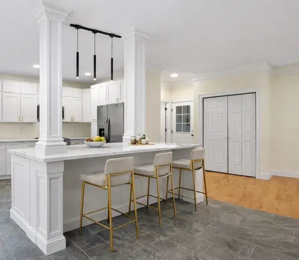 12 Beale Street, Worcester, MA 01606