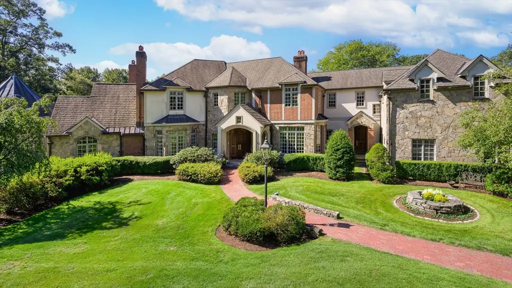 12 Wyndemere Drive, Southborough, MA 01772 - #1