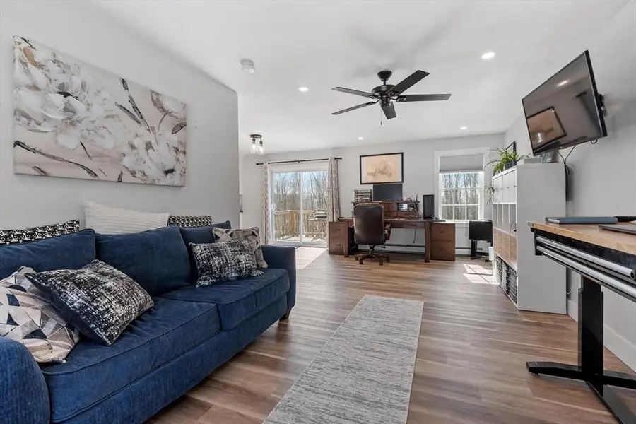 196 Sheldon Rd, Fitchburg, MA 01420 - #3