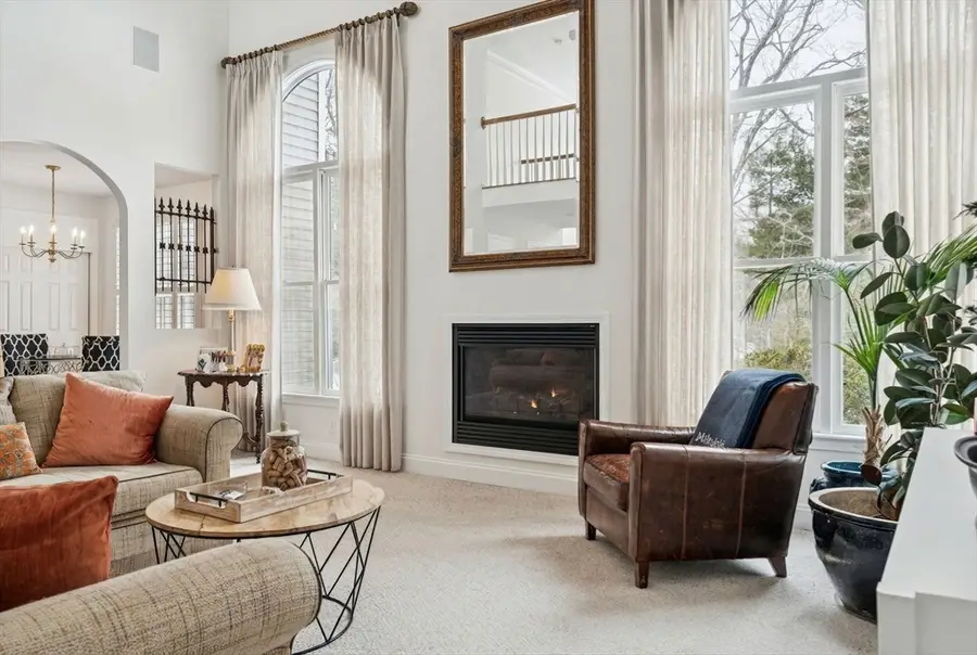 13 Makechnie Rd, Burlington, MA 01803 - #3