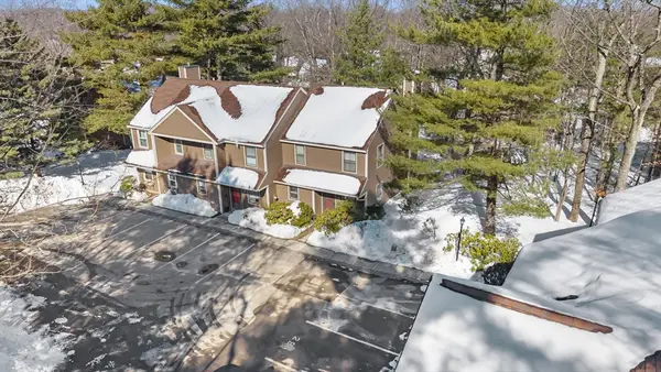 33 Mallard Dr #33, Fitchburg, MA 01420