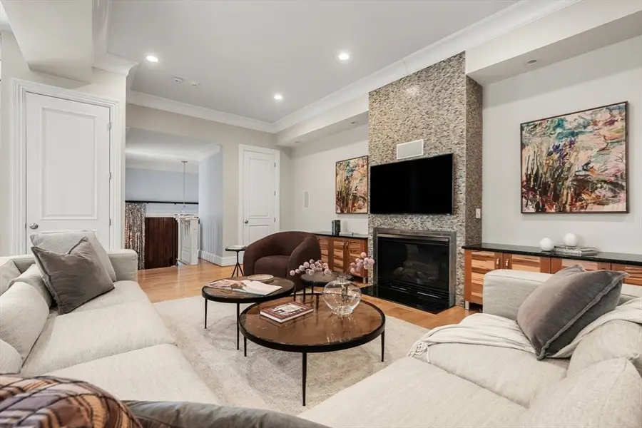 475 E 4th Street, Boston, MA 02127 - #3