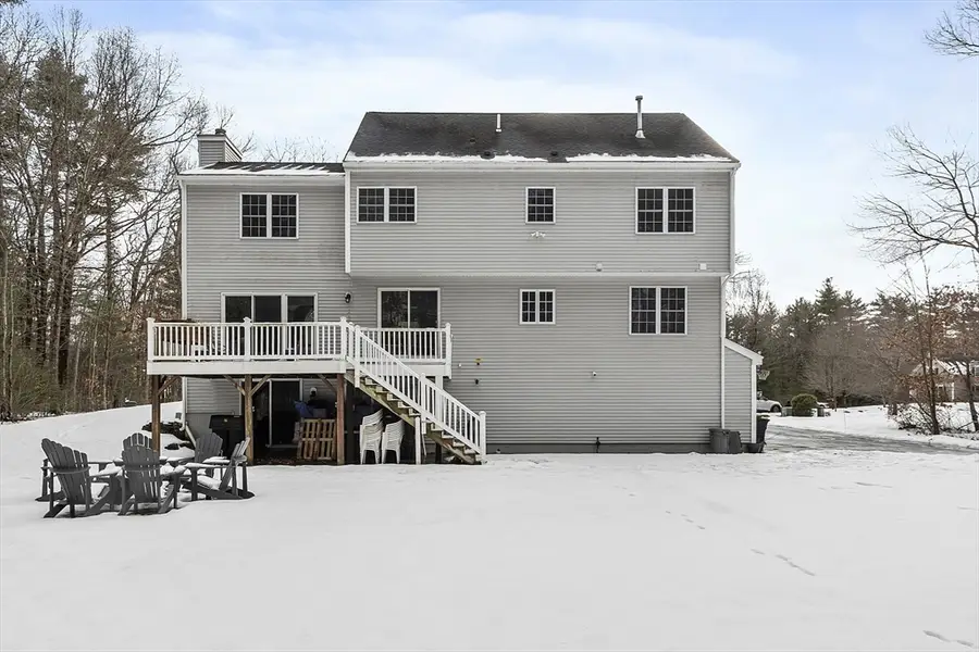 2 Gabes Pl, Lunenburg, MA 01462 - #3