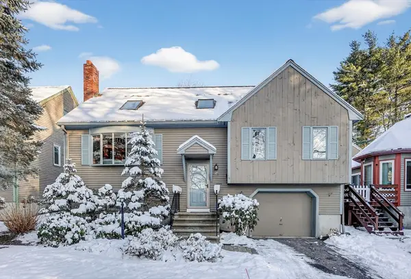 34 Copperwood Dr #34, Stoughton, MA 02072