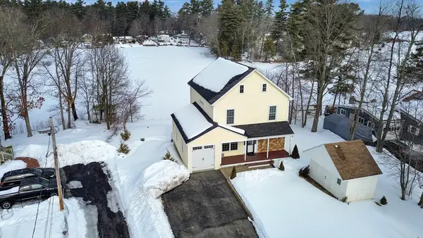 8 Dulcies Pt Rd, Kingston, NH 03848