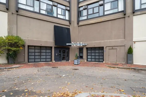 12 Stoneholm #Pk:3, Boston, MA 02115