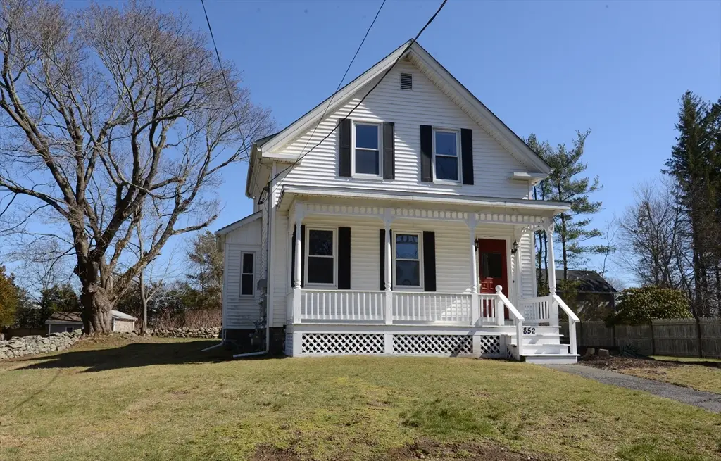 852 Somerset Ave, Taunton, MA 02780 - #1