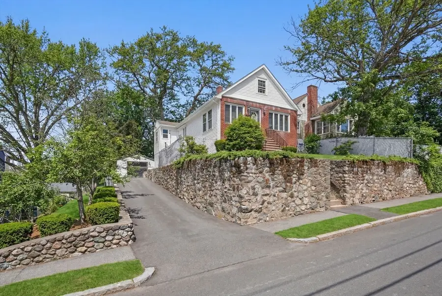 98 Boardman Ave, Melrose, MA 02176 - #2