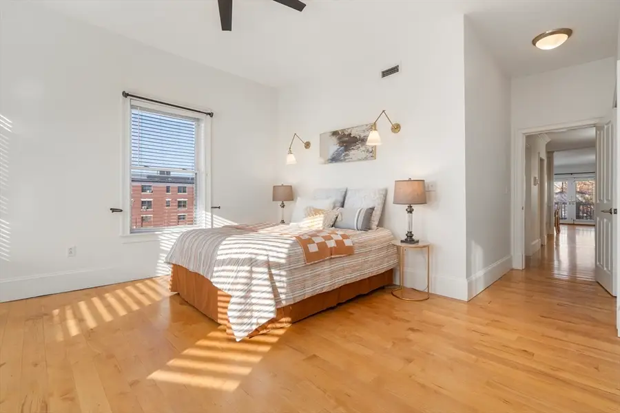 714 E 4th St #3, Boston, MA 02127 - #2