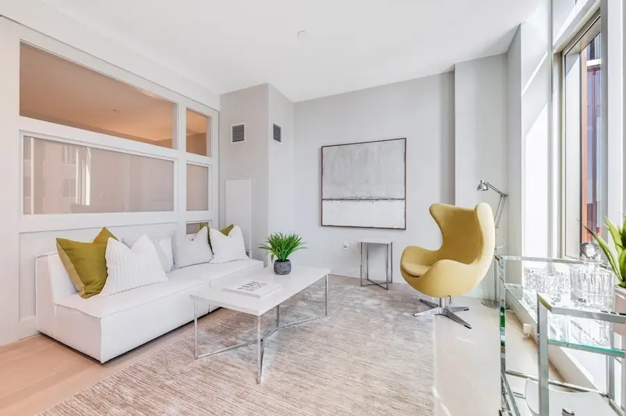 135 Seaport Blvd #1712, Boston, MA 02210 - #3