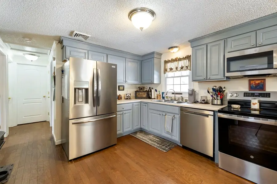 268 N. Liberty St., Belchertown, MA 01007 - #2