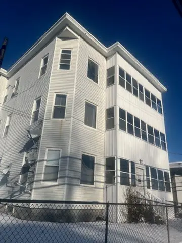 51 Pleasant, Leominster, MA 01453