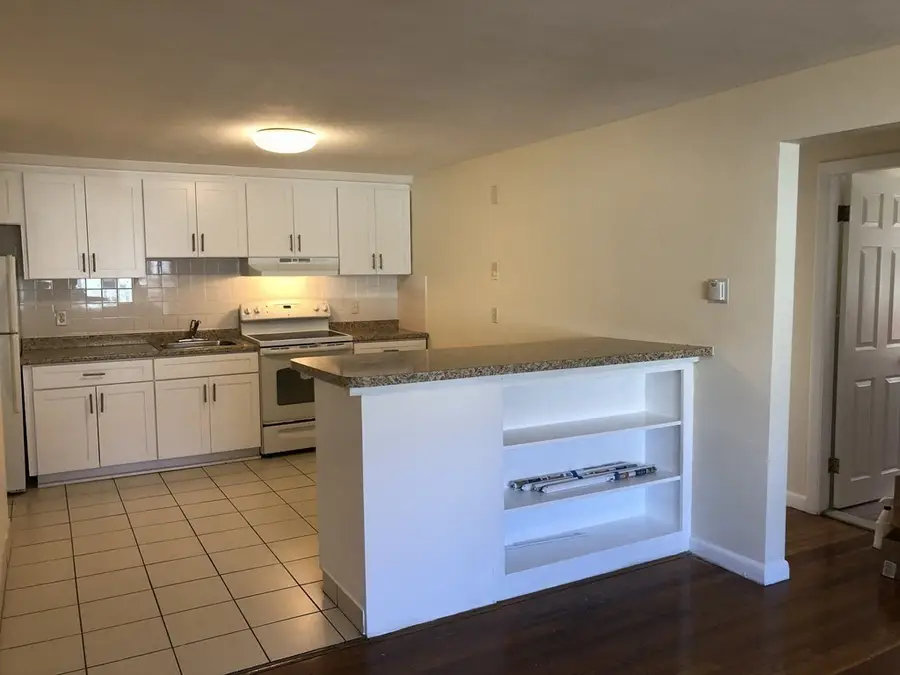 51 Laighton St #7, Lynn, MA 01902 - #3