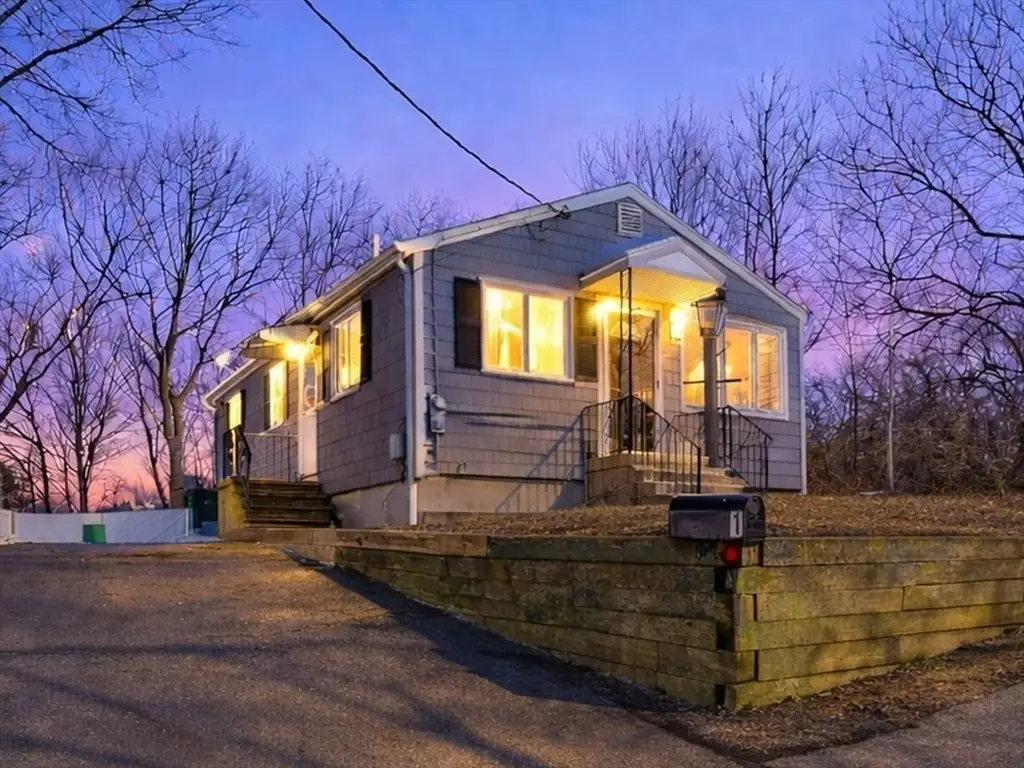 1 Hillcrest Ave, Lynn, MA 01904 - #1