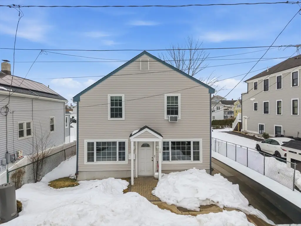 10 Aberdeen St, Fall River, MA 02721 - #1