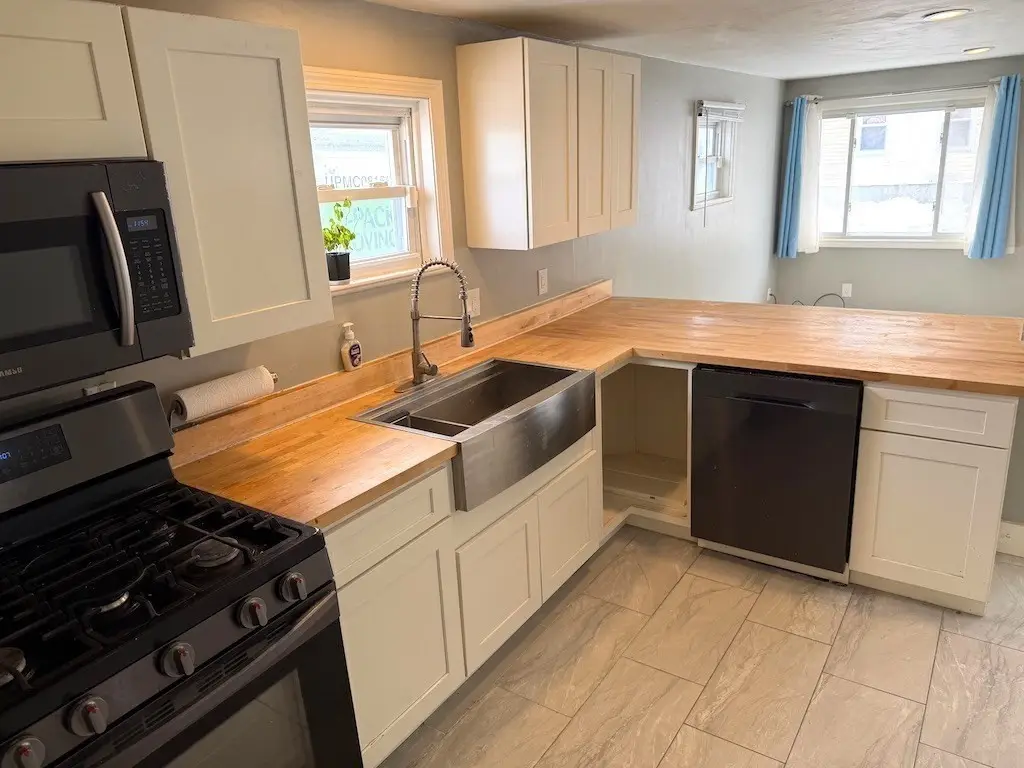 493 Rivet St, New Bedford, MA 02740 - #1