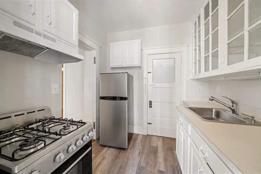 2 Avon Street #6, Cambridge, MA 02138 - #2