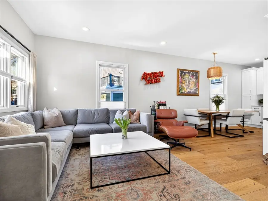 42 Oak St #42, Somerville, MA 02143 - #3