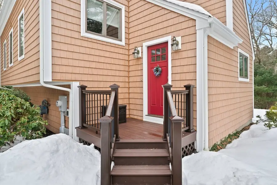 12 Herring Brook Ln, Pembroke, MA 02359 - #2