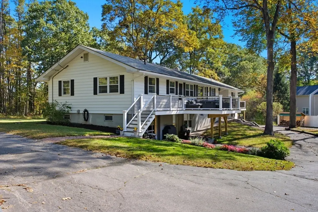 534 Forest St, Methuen, MA 01844 - #1