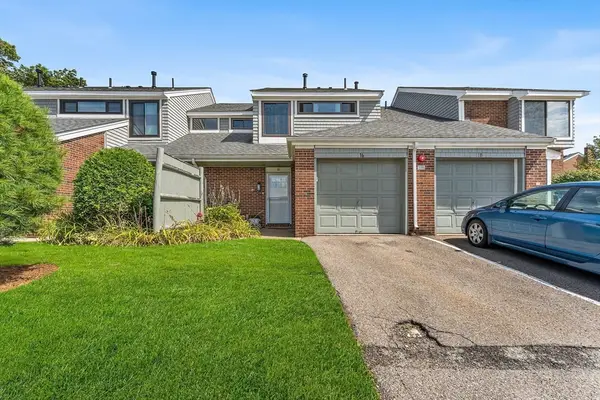 16 Meadowood Dr #16, Stoughton, MA 02072