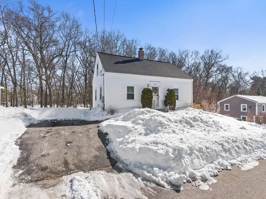 16-18 Fairfax St, Shrewsbury, MA 01545 - #2