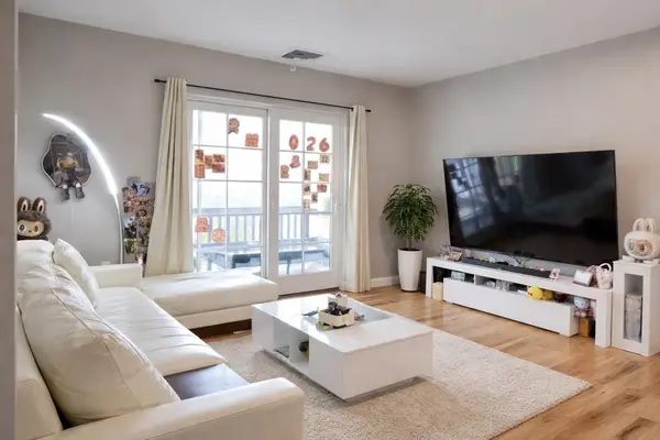 501 Commerce Dr #4-308, Braintree, MA 02184