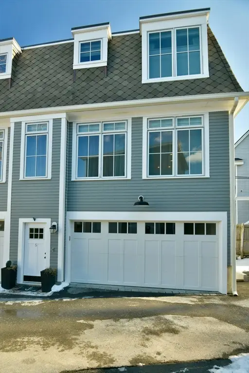 145 Stoughton St #5, Boston, MA 02125