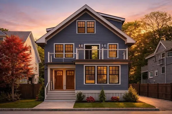 95 Stedman St #1, Brookline, MA 02446