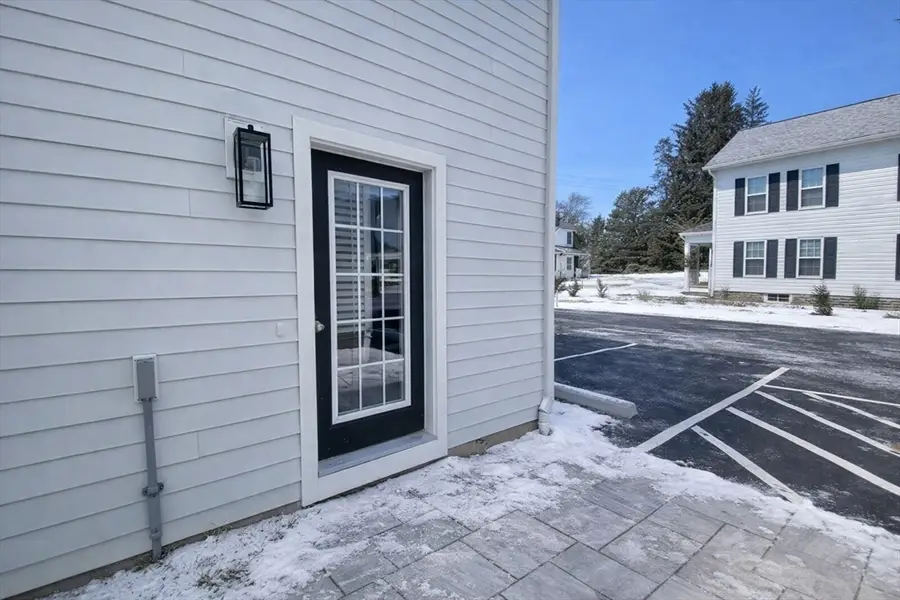 152-1 W Main St #A, Millbury, MA 01527 - #3