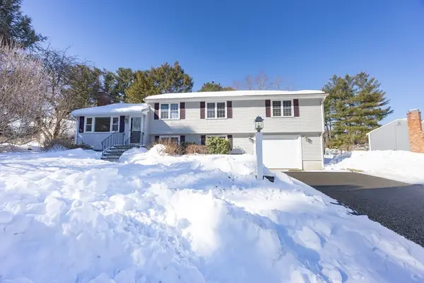 18 Northway St, Holliston, MA 01746