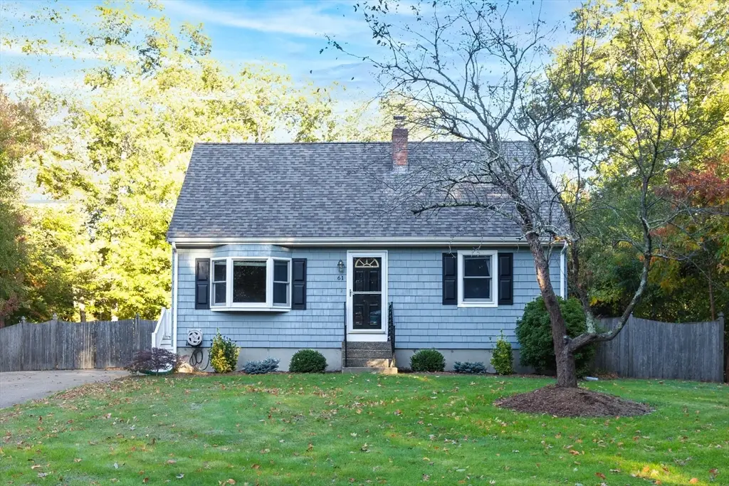 61 Suffolk St, Whitman, MA 02382 - #1