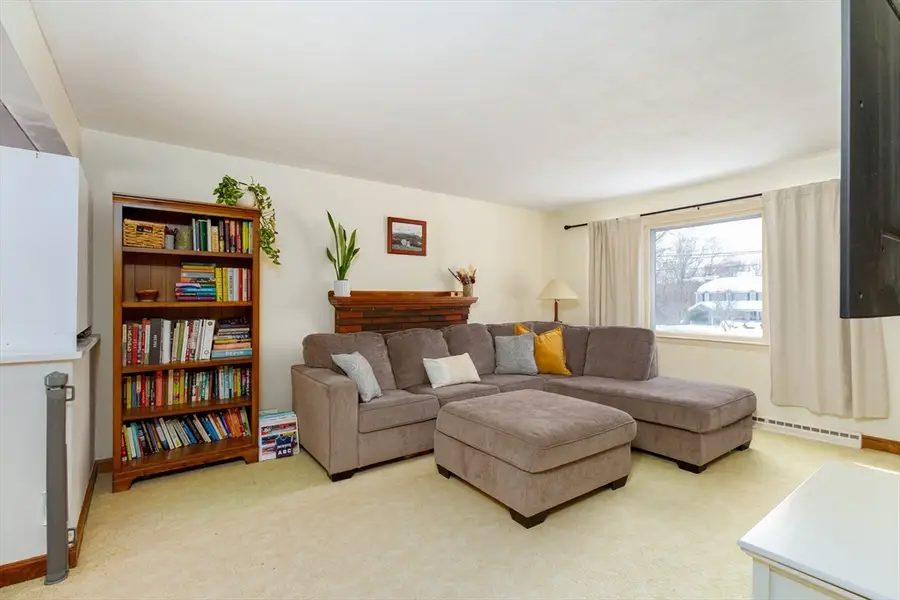 839 Lincoln St, Franklin, MA 02038 - #2