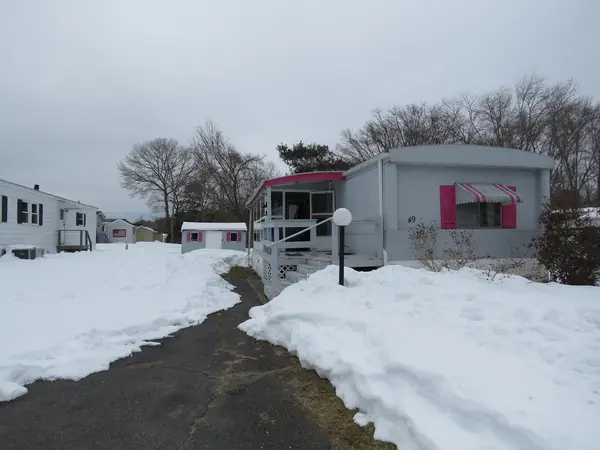 49 Eastbridge Drive, Taunton, MA 02780