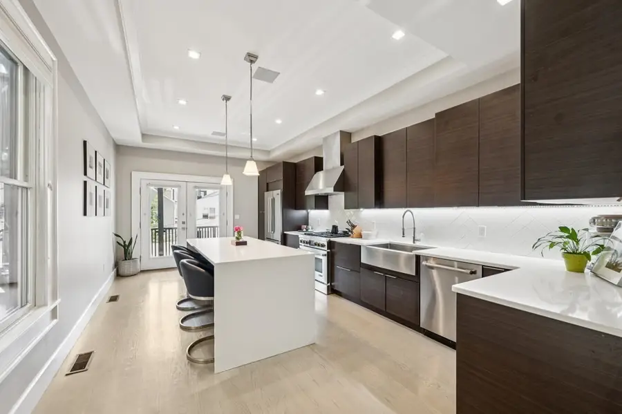 27 Mercer St #1, Boston, MA 02127 - #2