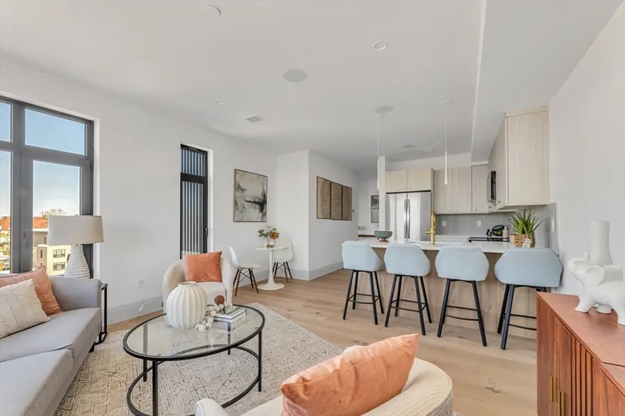 34 Oak Street #104, Boston, MA 02136 - #3