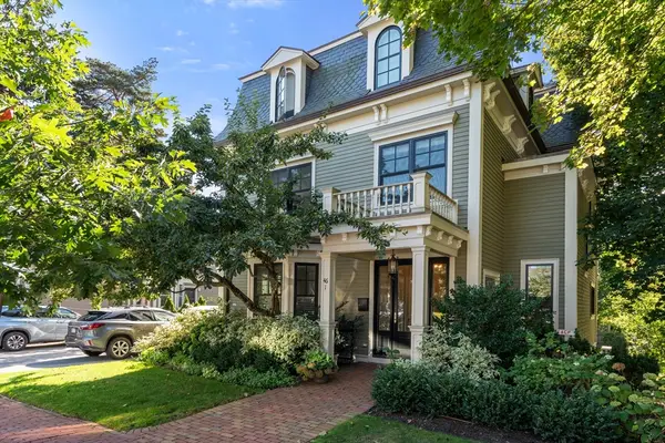 46 Mount Vernon Street #1, Cambridge, MA 02140