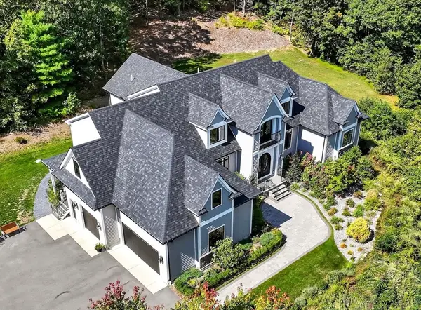 18 Keeney Pond Rd, Norfolk, MA 02056