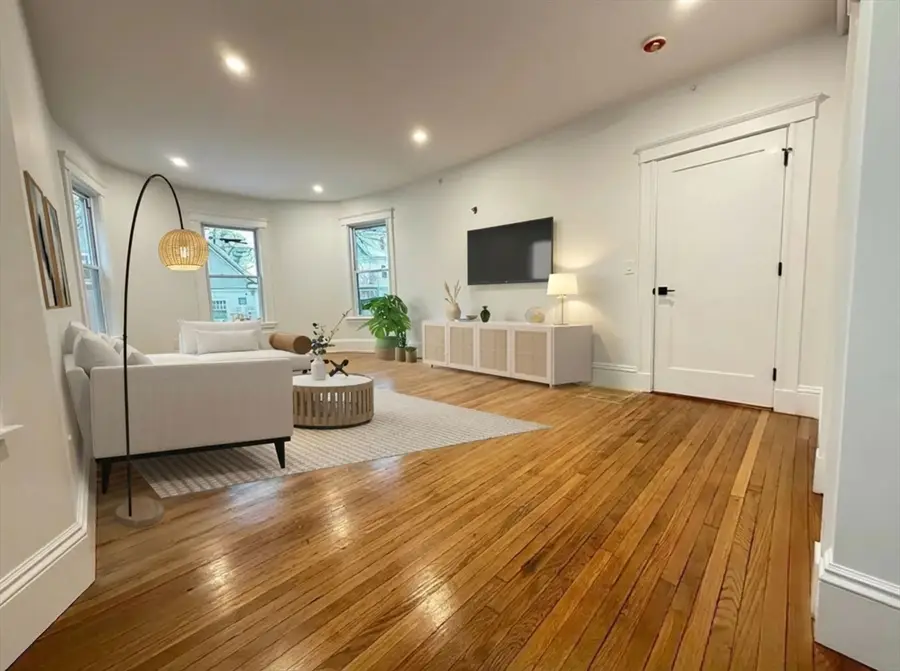 10 Beech St #4, Cambridge, MA 02140 - #2